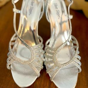 Silver Heels 9.5